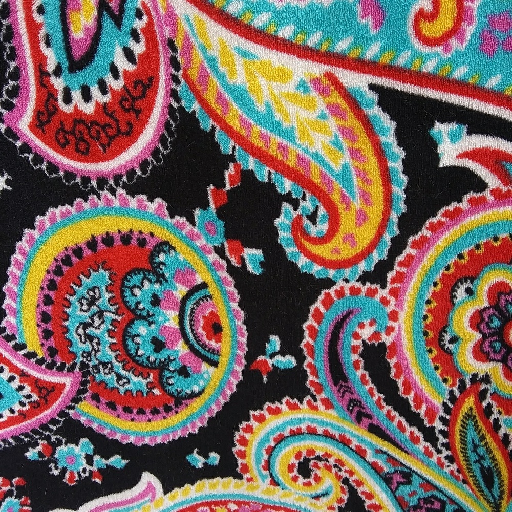 ONE Vera Bradley Throws